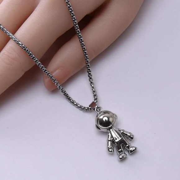 Unk Accessories - Astronaut Charm Necklace